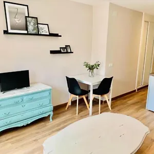  Apartamento Bonito Estudio Centro De España
